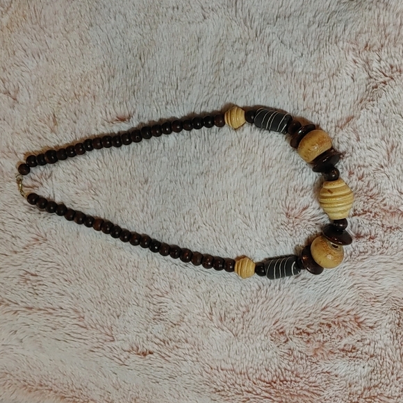 💜Vintage Boho Wooden Bead Necklace - Picture 1 of 4
